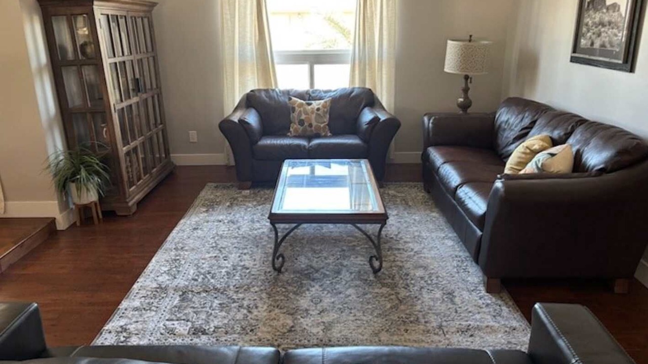 Photo of Livingroom in Paradise Valley Village