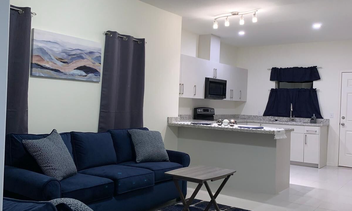 Photo of Livingroom in Edinburg