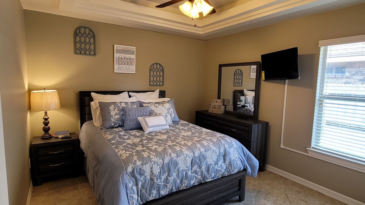 Photo of Bedroom in Edinburg