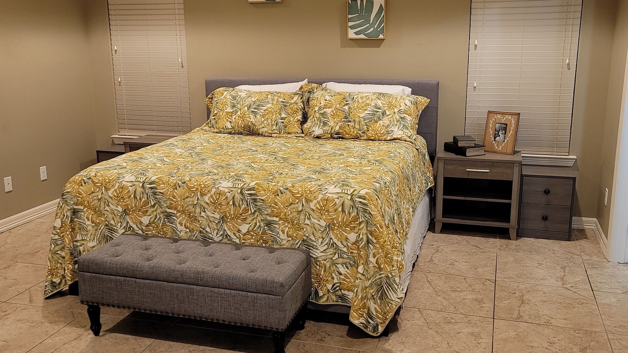 Photo of Bedroom in Edinburg