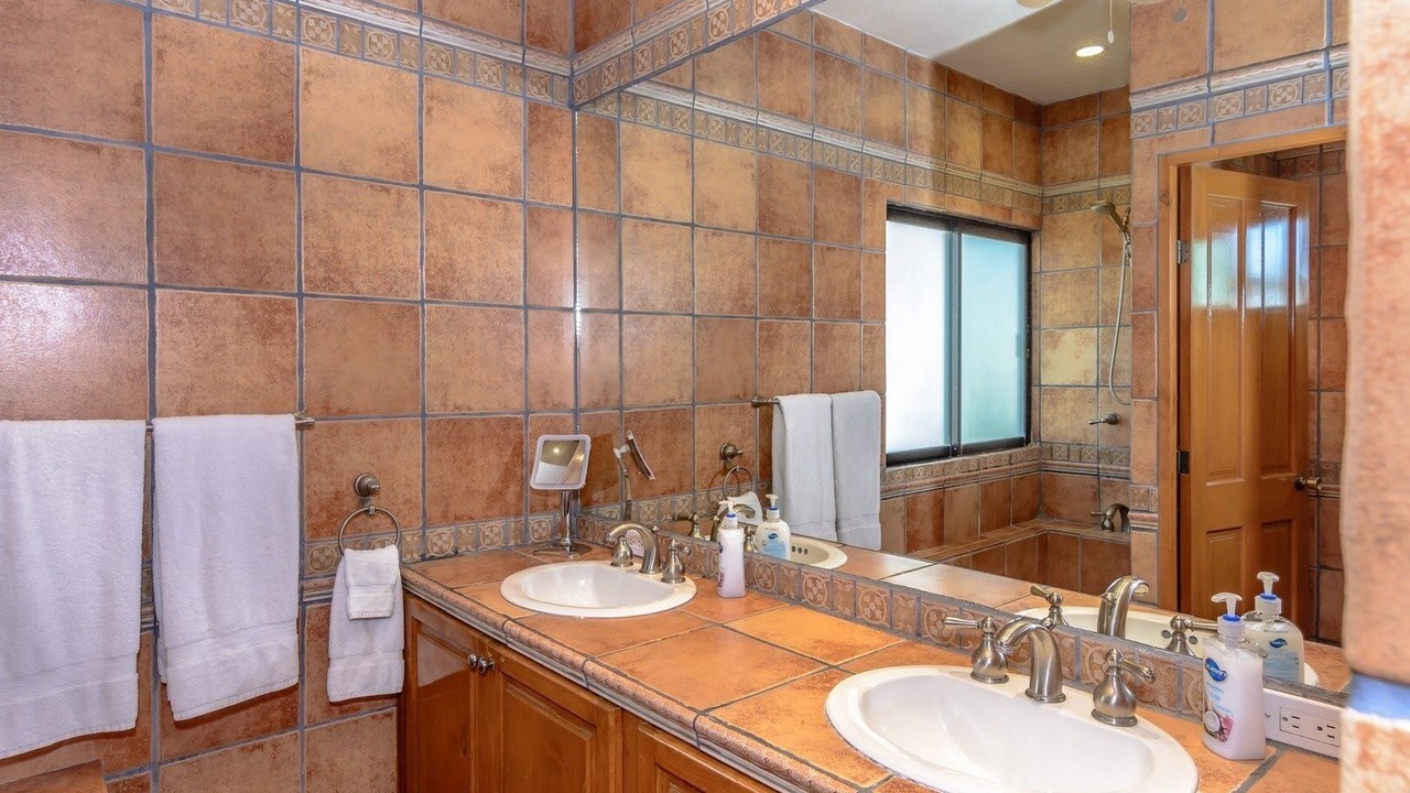 Photo of Bathroom in Cabo Bello