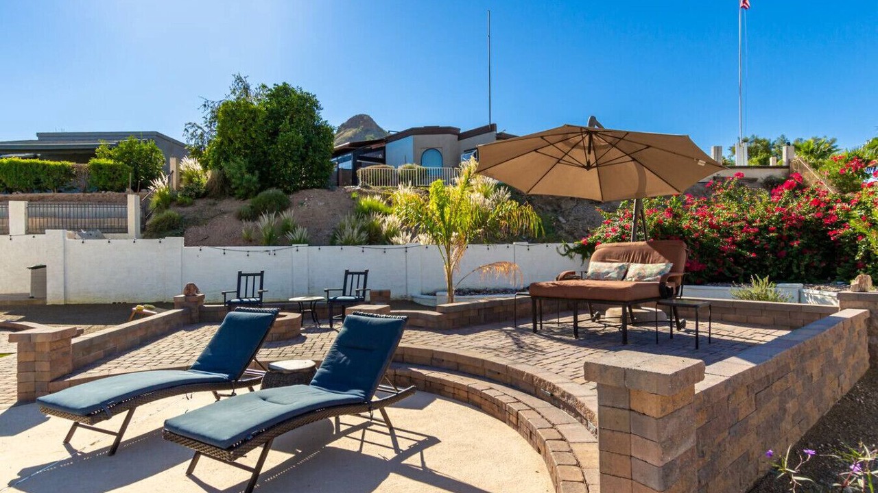 Photo of Patio Balcony in Paradise Valley Village