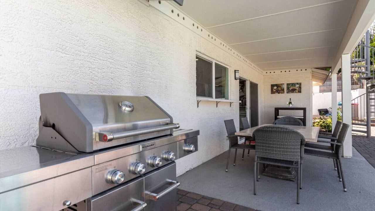 Photo of Outdoor in Paradise Valley Village