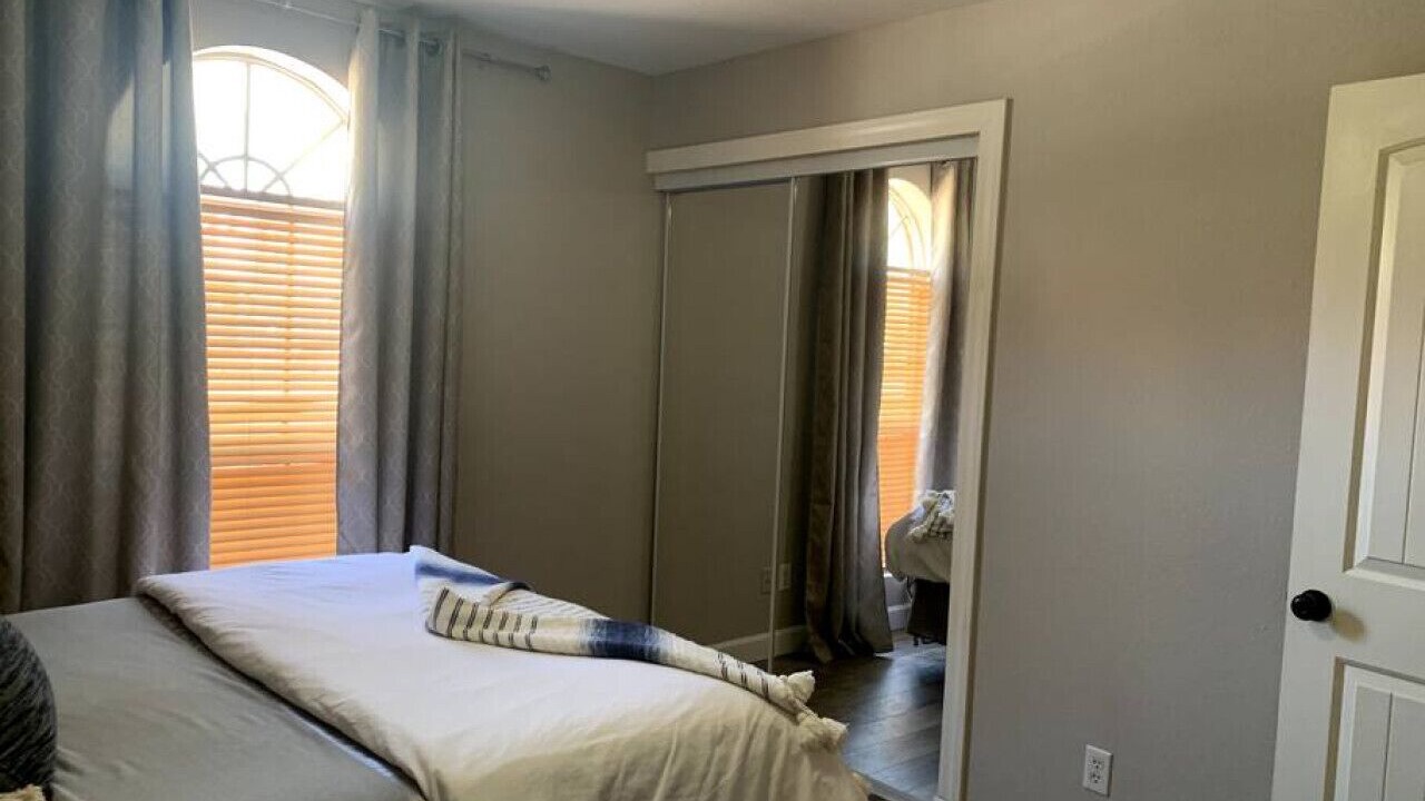Photo of Bedroom in Jen Tilly Terrace