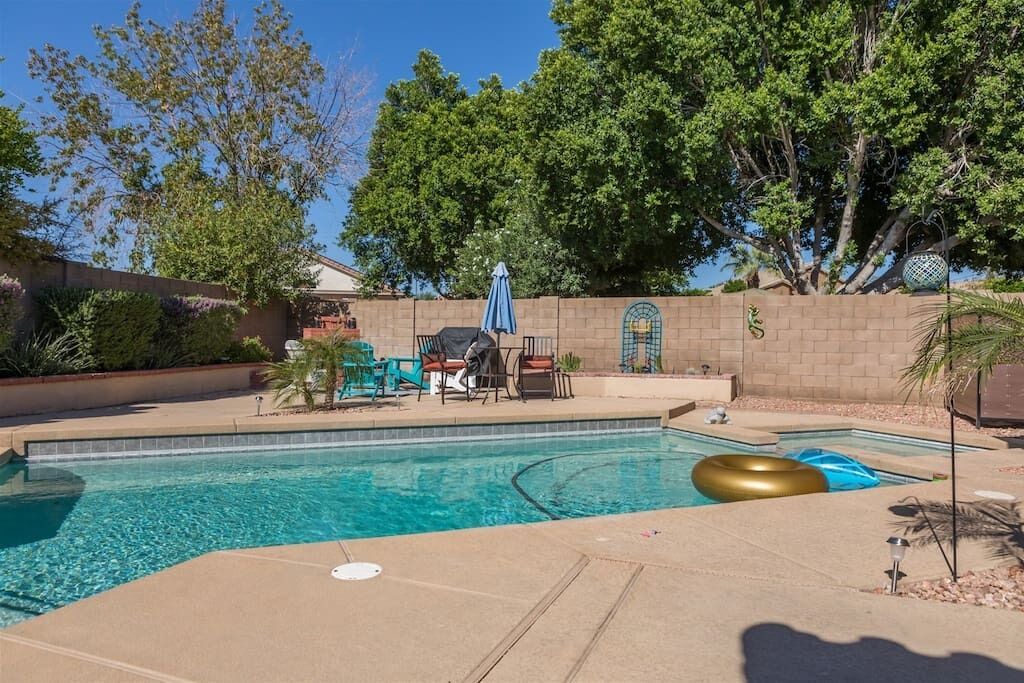Photo of Outdoor in Avondale