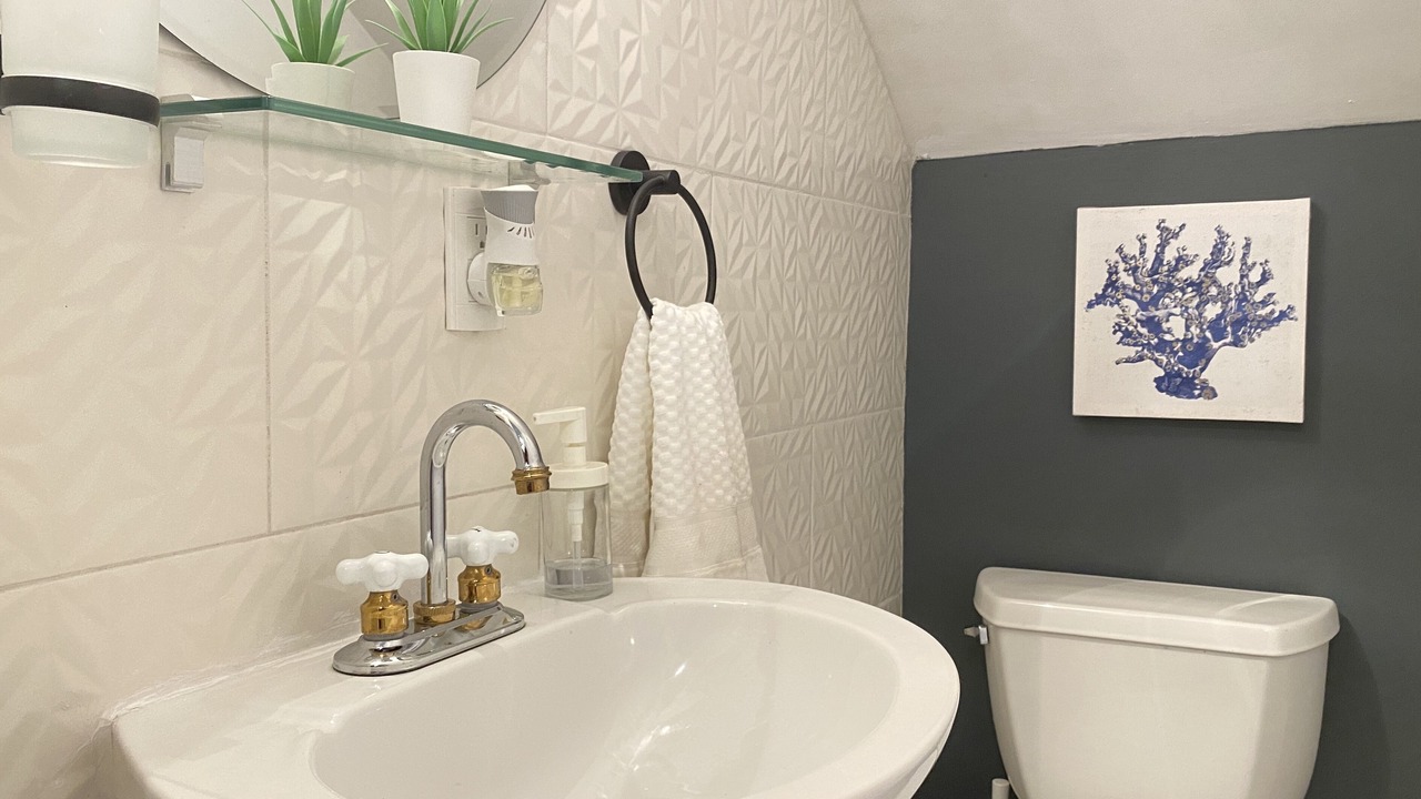 Photo of Bathroom in Tijuana