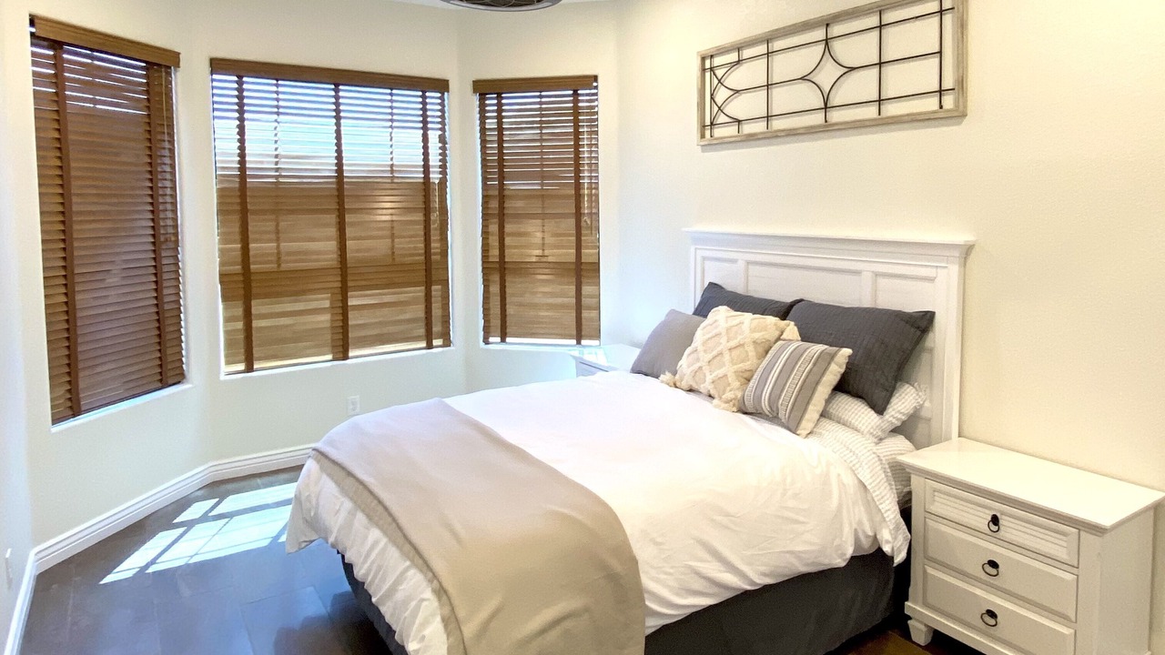 Photo of Bedroom in Desert Hills