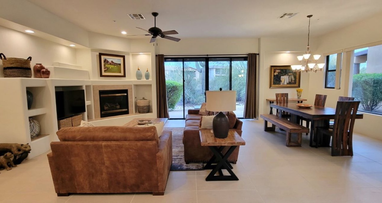 Photo of Livingroom in Troon North