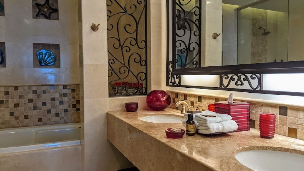 Photo of Bathroom in Marina