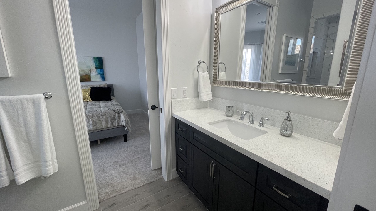 Photo of Bathroom in Parker Strip