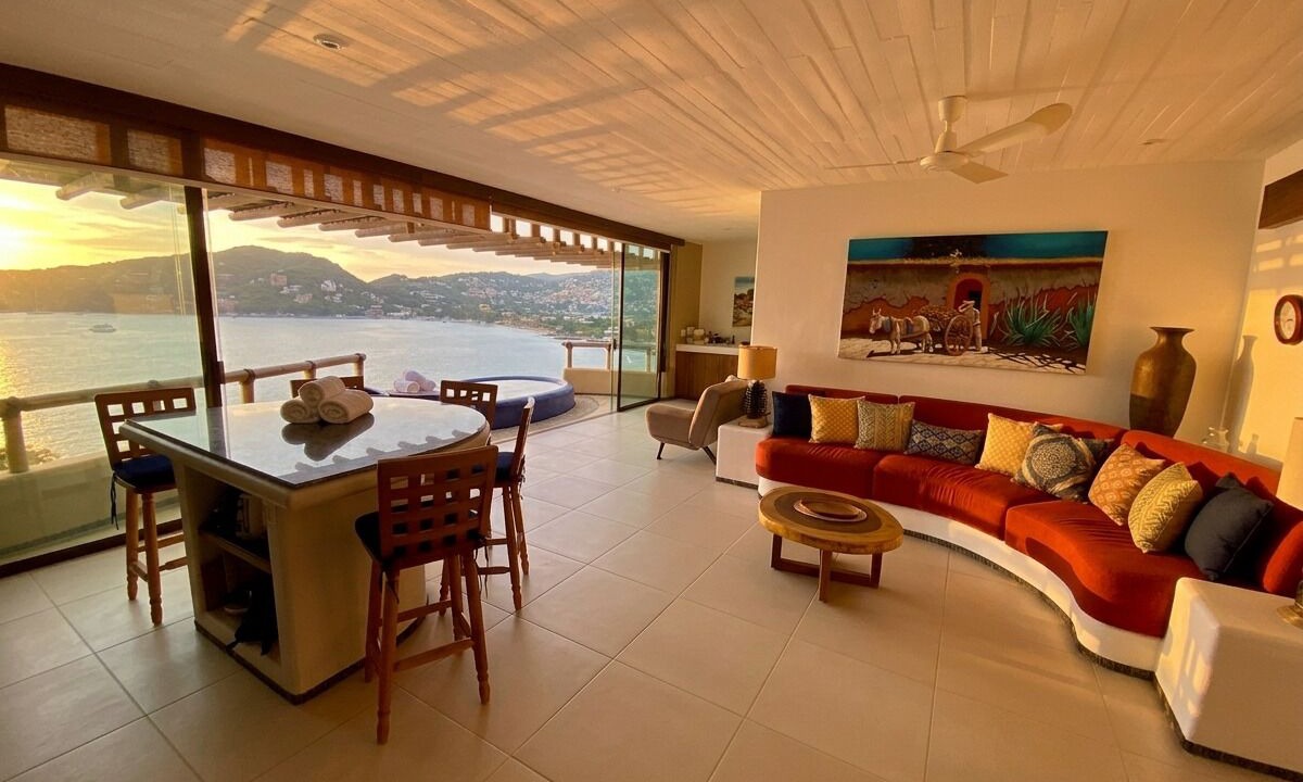 Photo of Livingroom in Zihuatanejo