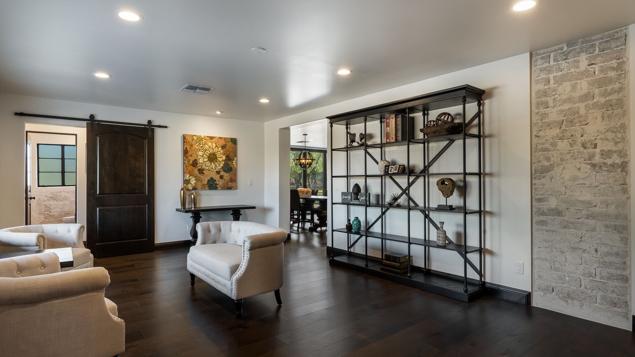 Photo of Bedroom in South Mountain