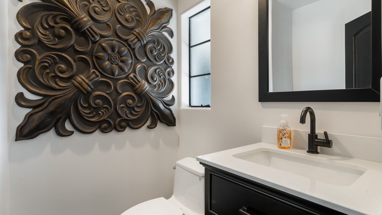 Photo of Bedroom in South Mountain