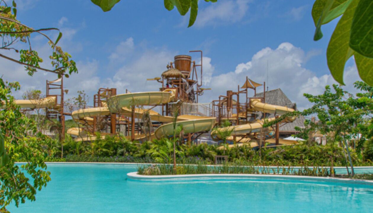 Photo of Outdoor in Playacar Fase II