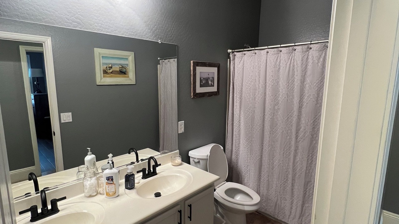 Photo of Bathroom in Watson Estates
