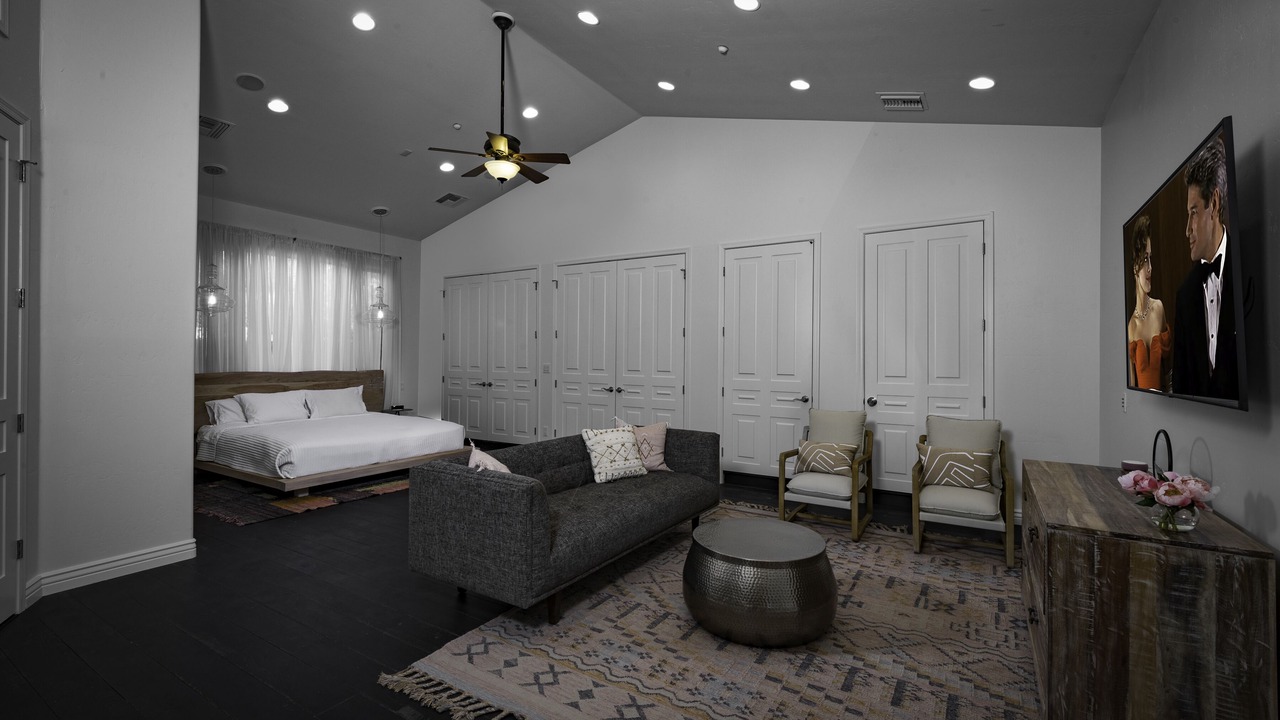 Photo of Livingroom in North Mountain