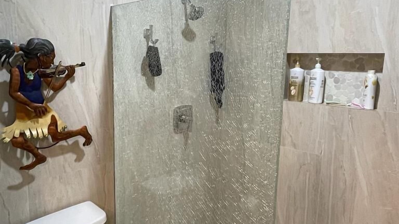 Photo of Bathroom in Marina