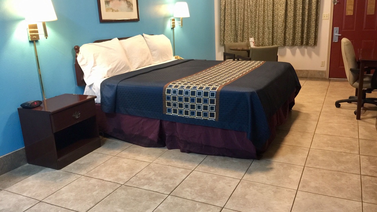 Photo of Bedroom in Edinburg