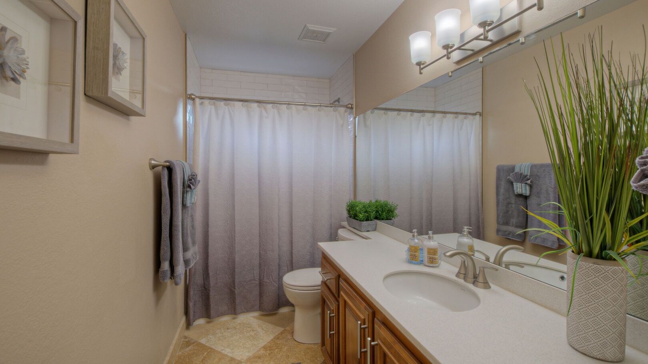 Photo of Bathroom in Crystal Shores