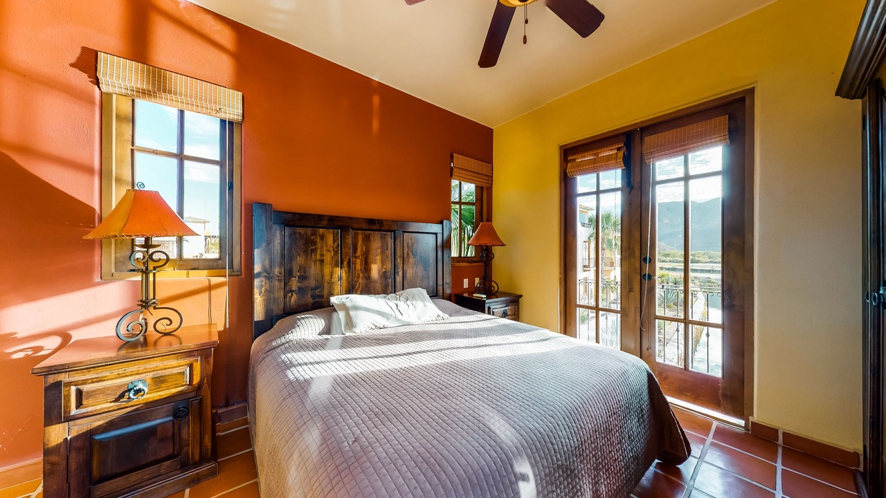 Photo of Bedroom in Nopolo