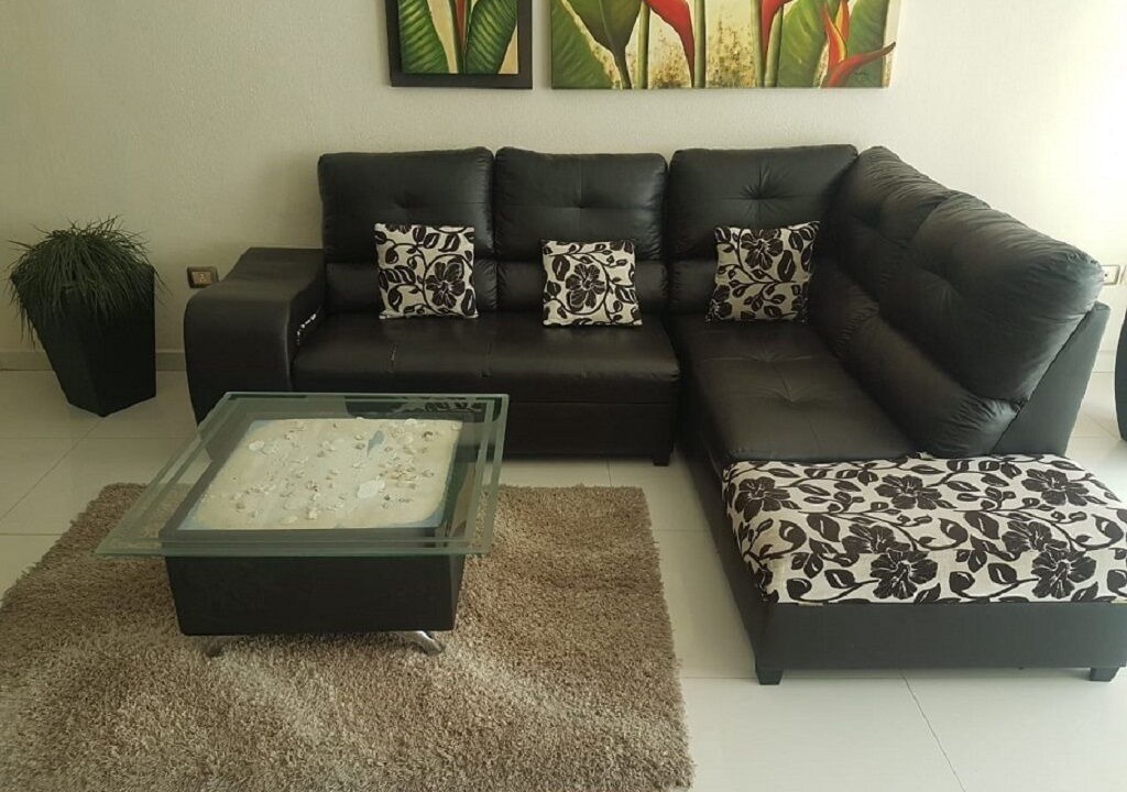 Photo of Livingroom in 12th Street