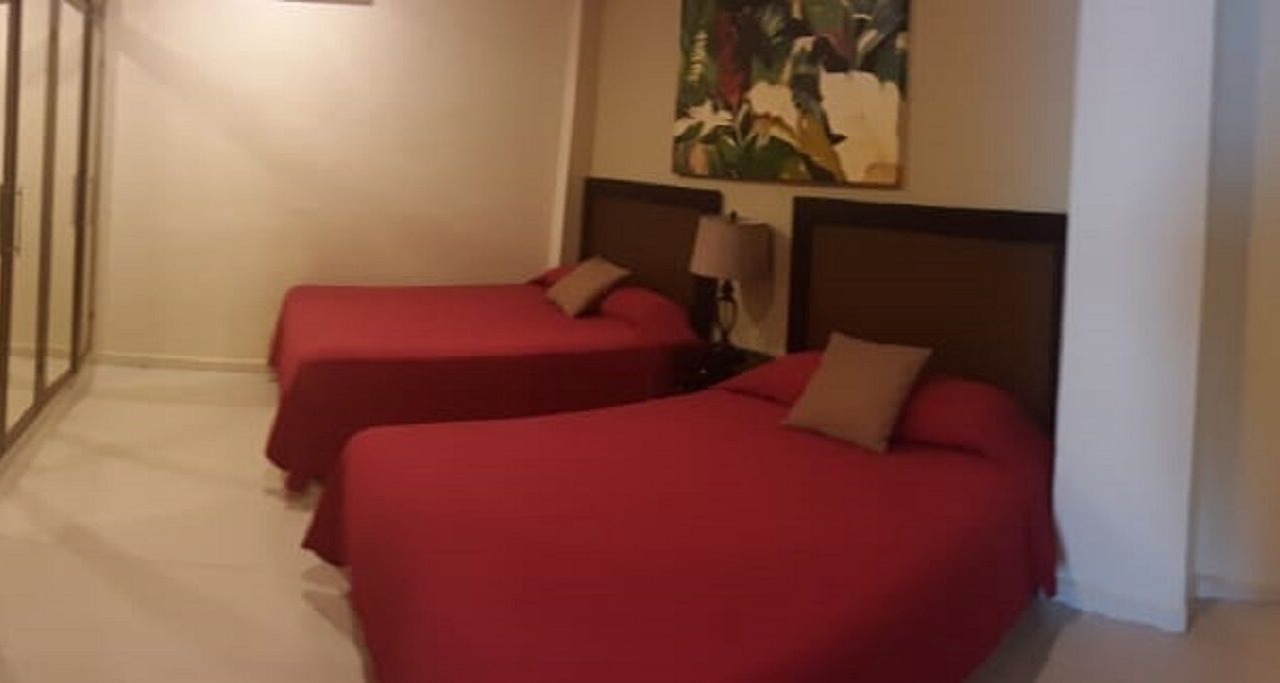 Photo of Bedroom in 12th Street