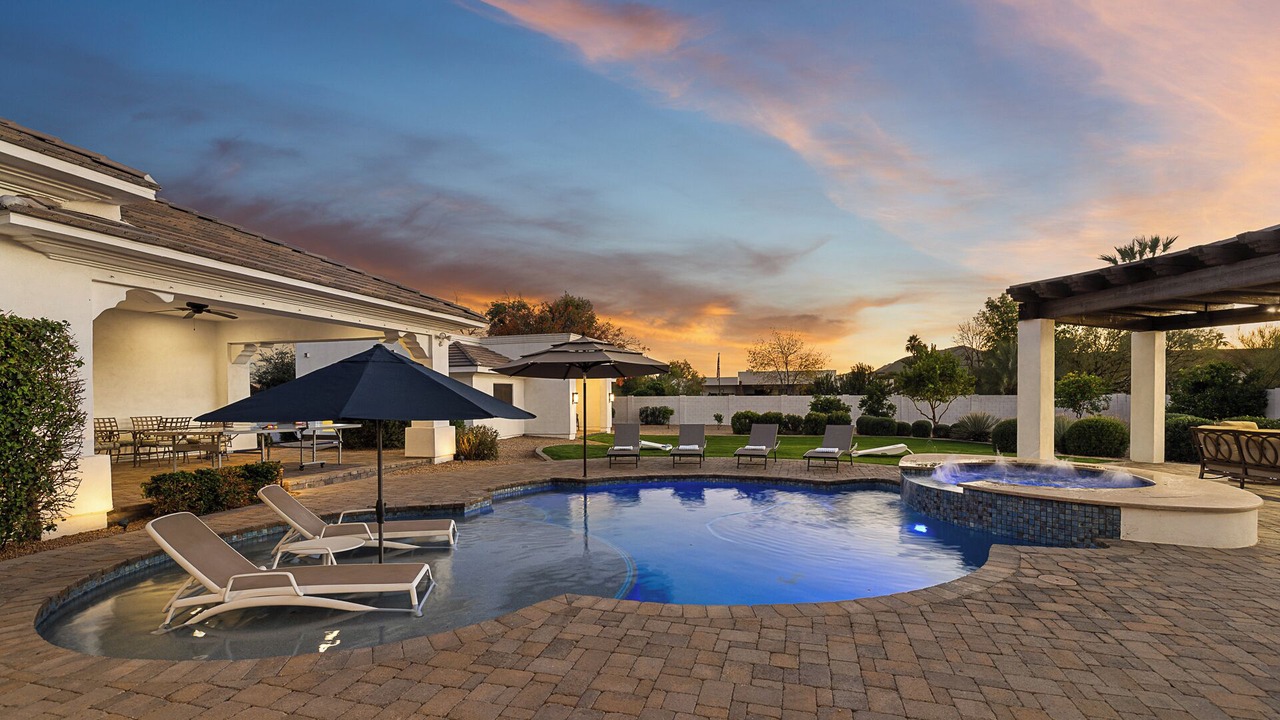 Photo of Outdoor in Tierra Feliz North