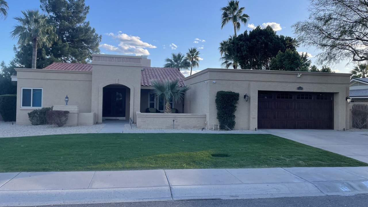 Photo of Outdoor in Paradise Valley Village