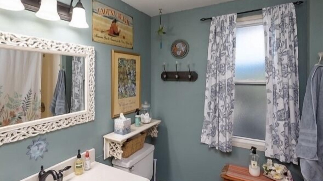 Photo of Bathroom in Sun City