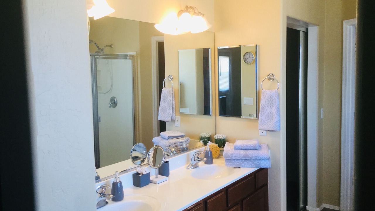 Photo of Bathroom in Orchards