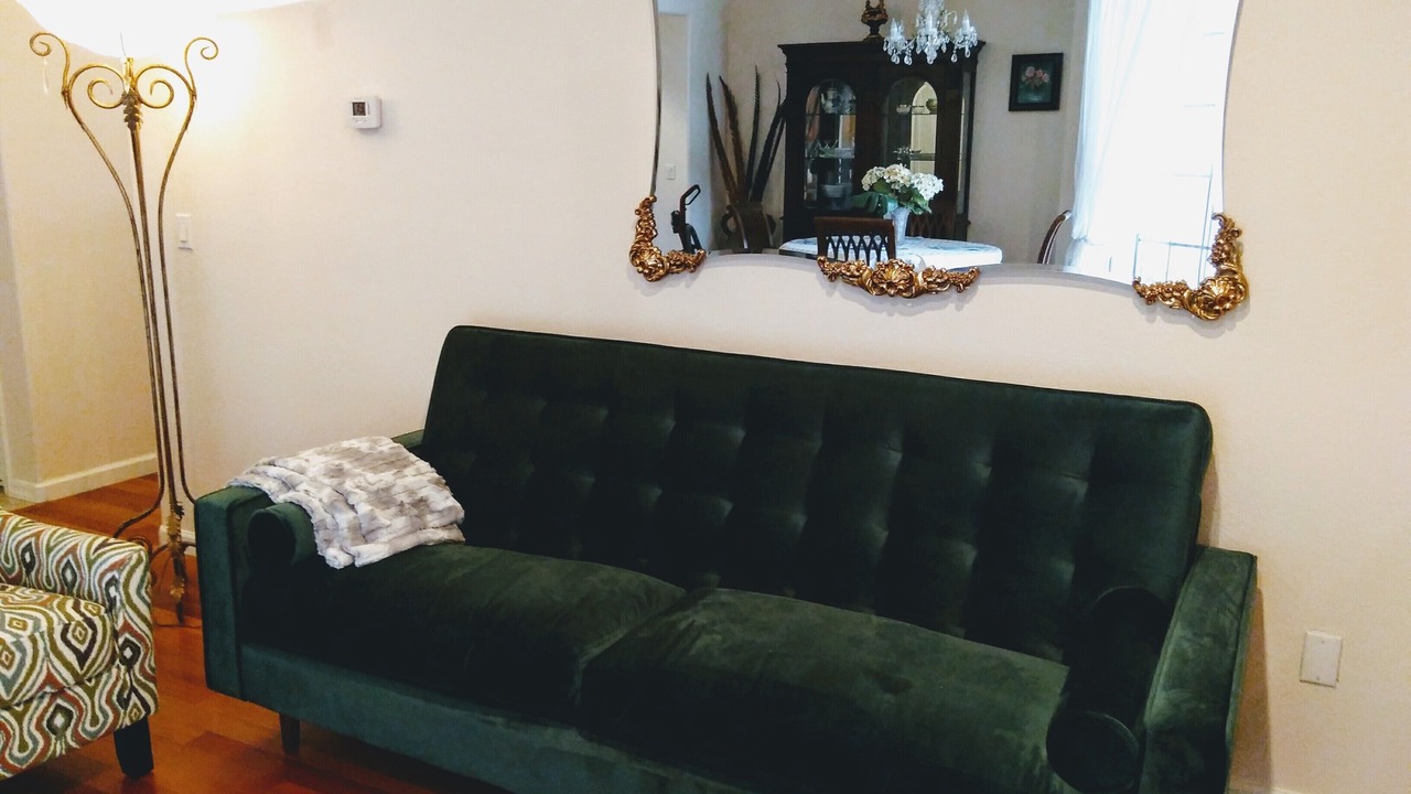 Photo of Bedroom in Palm Valley