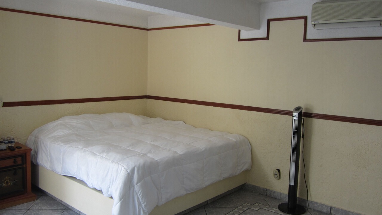 Photo of Bedroom in Raquet Club