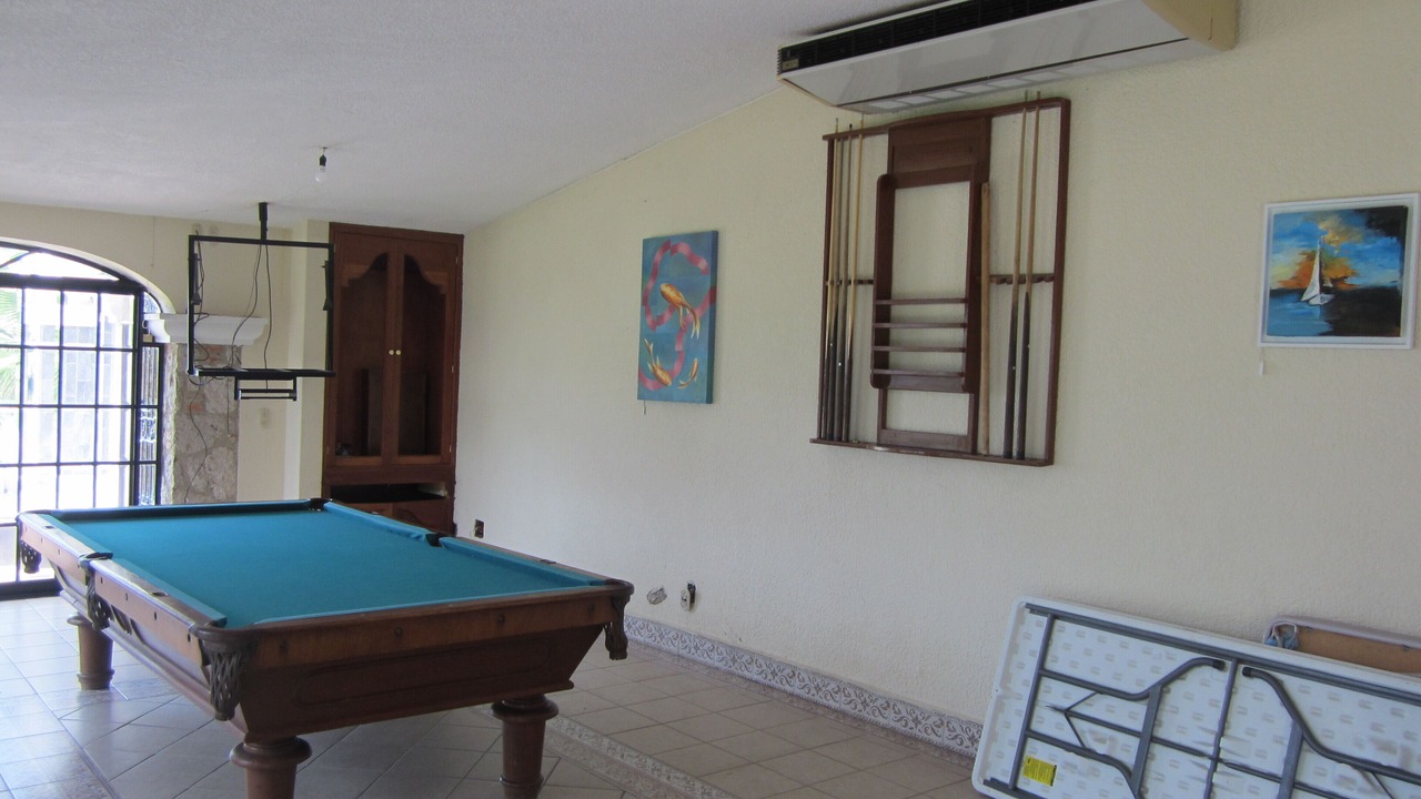 Photo of Bedroom in Raquet Club