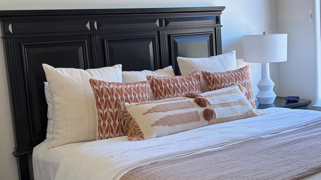 Photo of Bedroom in Palm Canyon