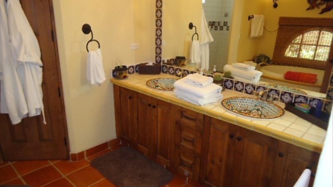 Photo of Bathroom in Nopolo