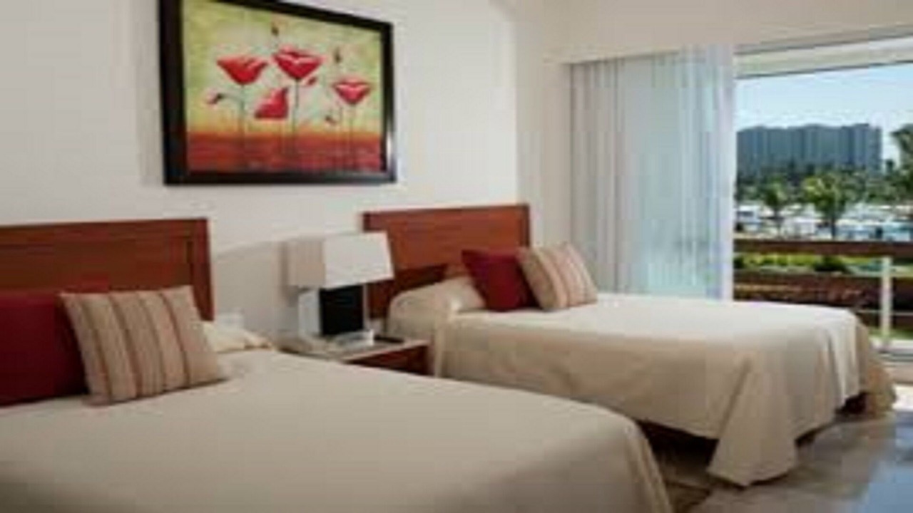 Photo of Bedroom in Cerritos