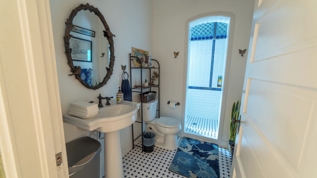 Photo of Bathroom in Palmview South