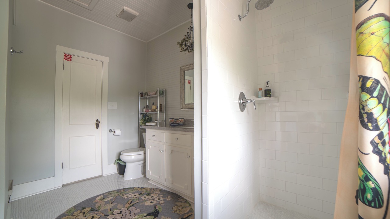 Photo of Bathroom in Palmview South