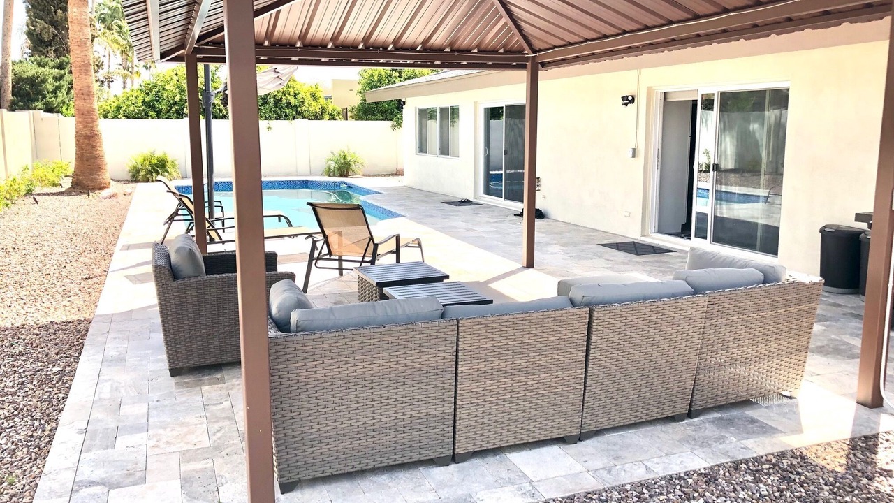 Photo of Patio Balcony in Raskin Estates