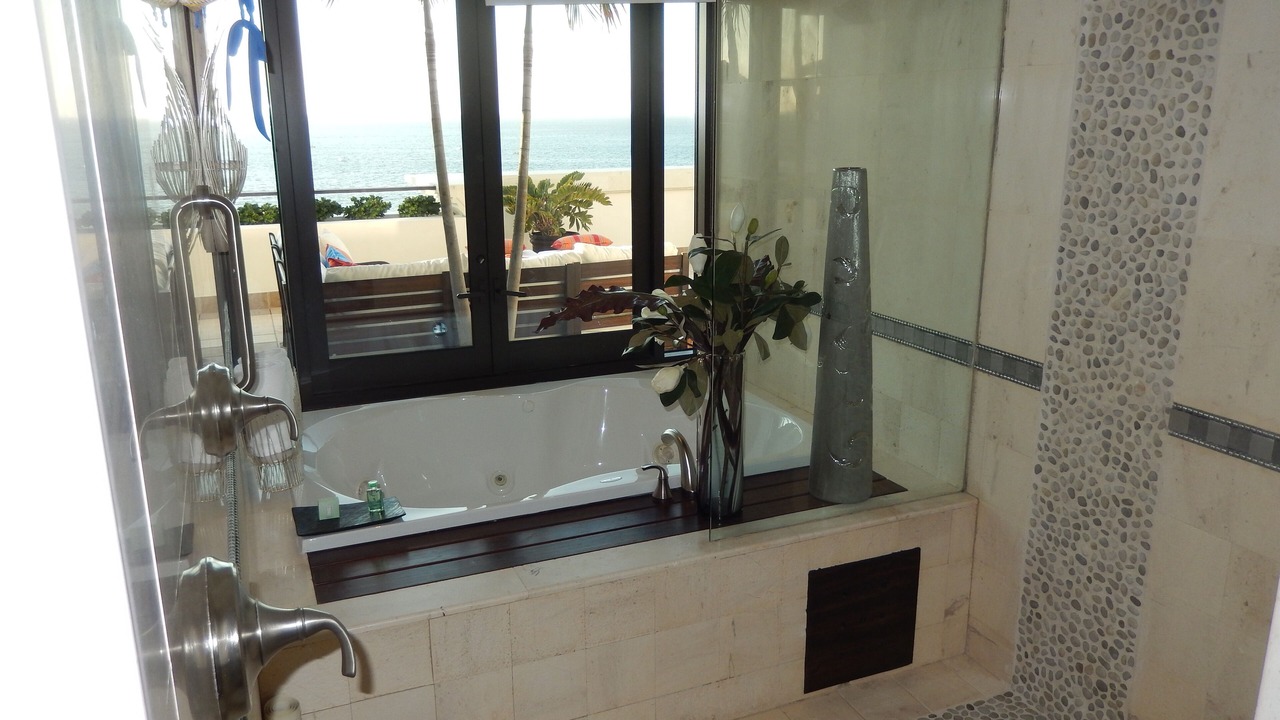 Photo of Bathroom in Marina