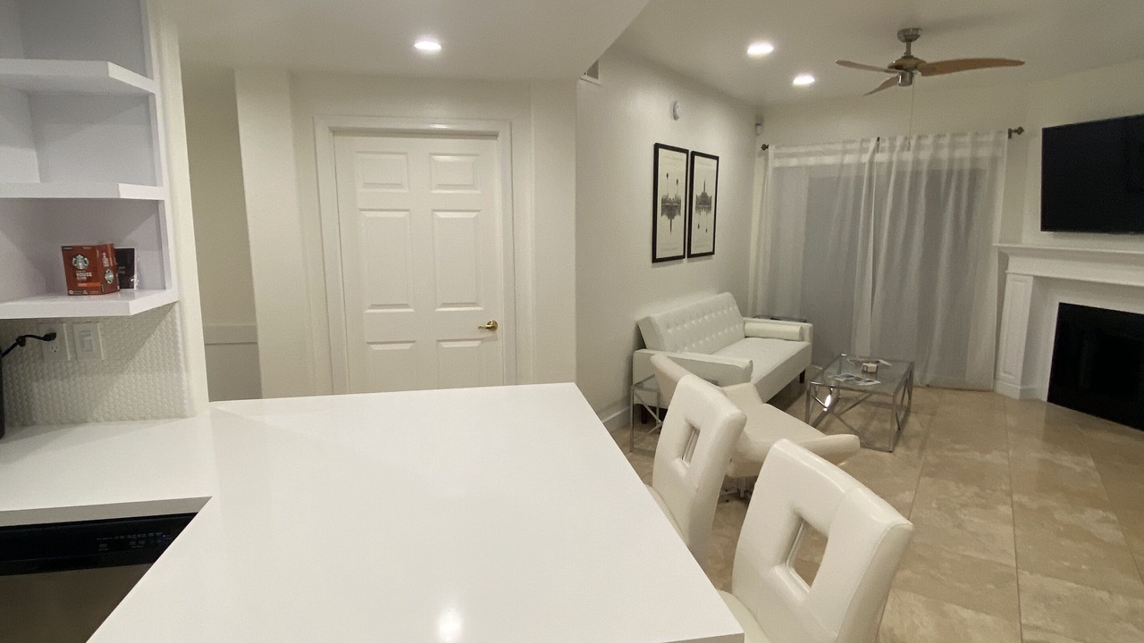Photo of Others in Paradise Estates