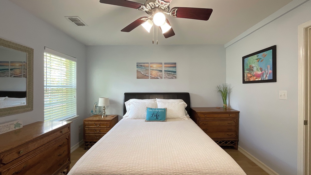 Photo of Bedroom in Brownsville