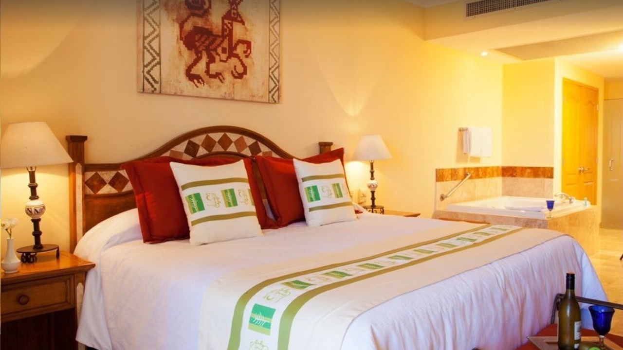 Photo of Bedroom in Flamingos