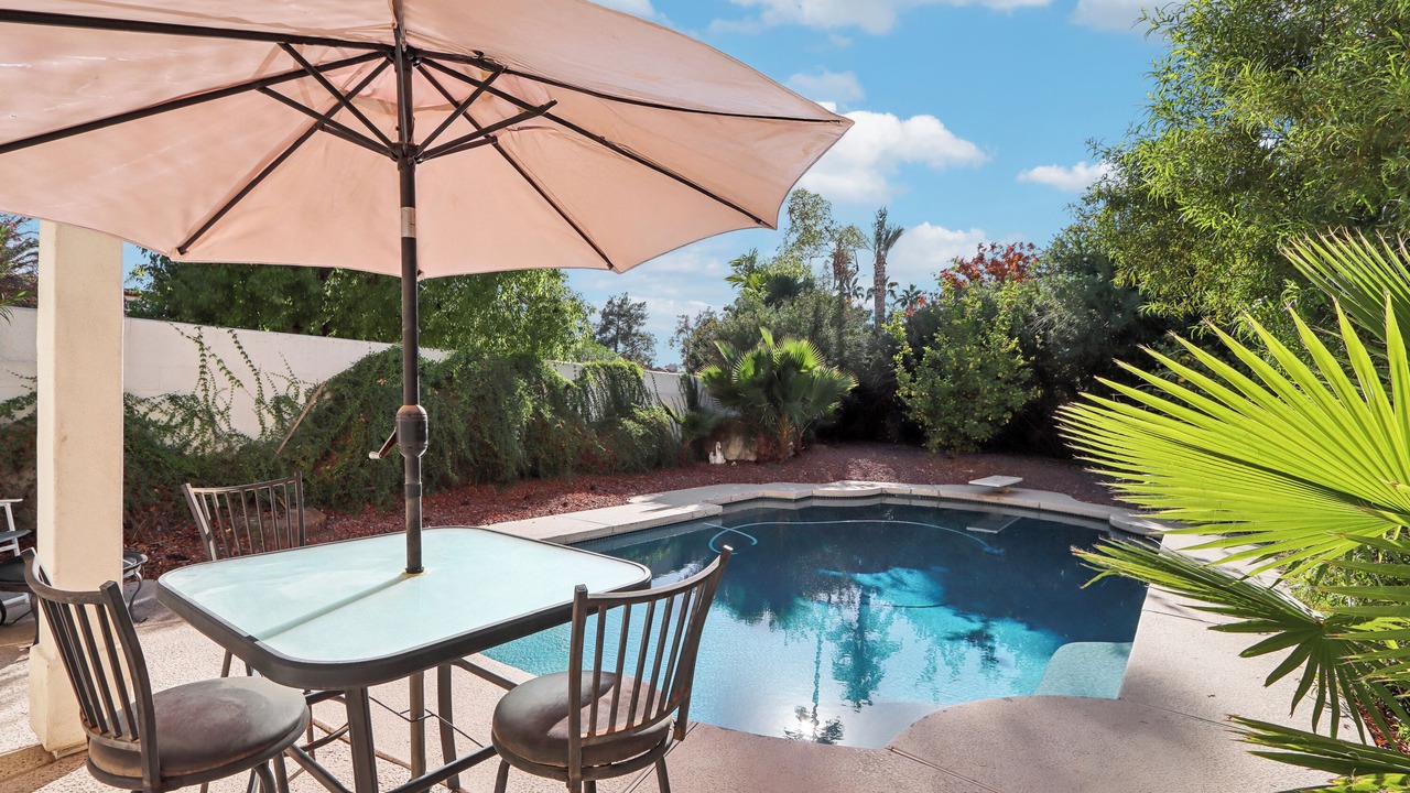 Photo of Outdoor in Val Vista Lakes