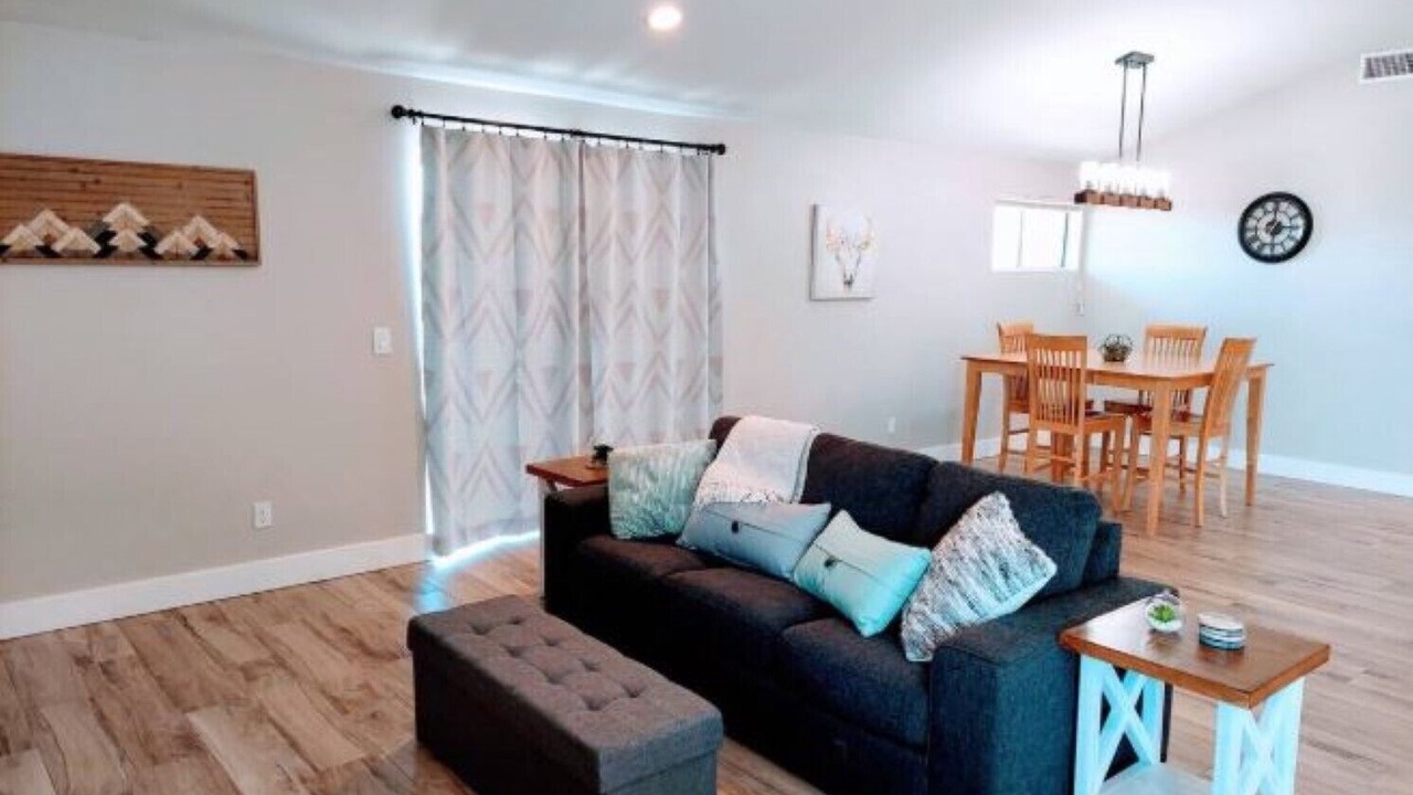 Photo of Livingroom in Apache Junction