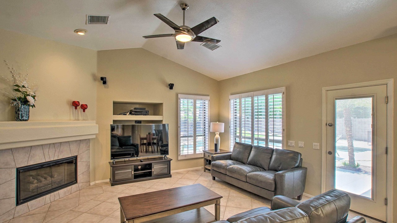Photo of Livingroom in Chandler