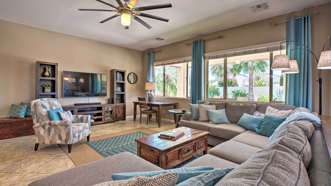 Photo of Bedroom in Palm Valley