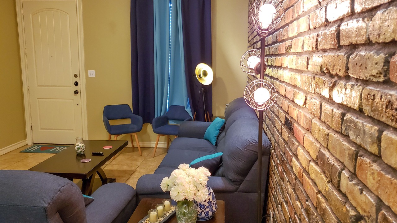 Photo of Livingroom in Edinburg