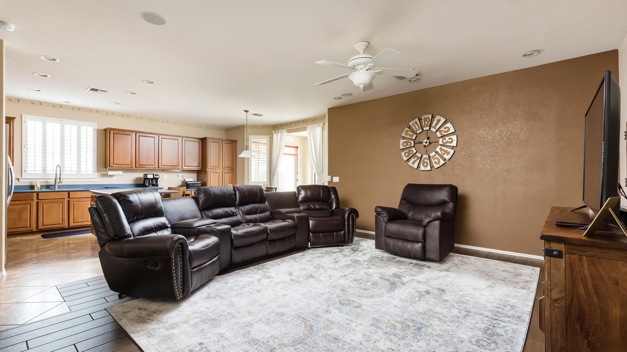 Photo of Bedroom in Rovey Farm Estates