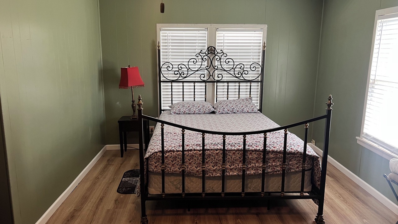 Photo of Bedroom in Brownsville